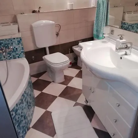 With Wifi - 18278 Guest house 3*